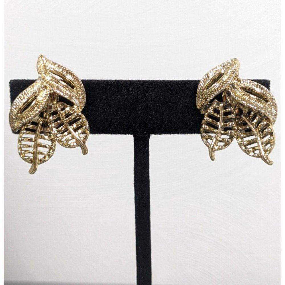 Vintage‎ Gold Tone Double Leaf Screw Back Clip On Earrings Mod Mid Century